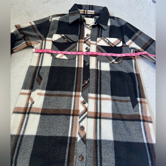 Thread & Supply Autumn Plaid Flannel Shaket - Medium - Picture 3 of 10